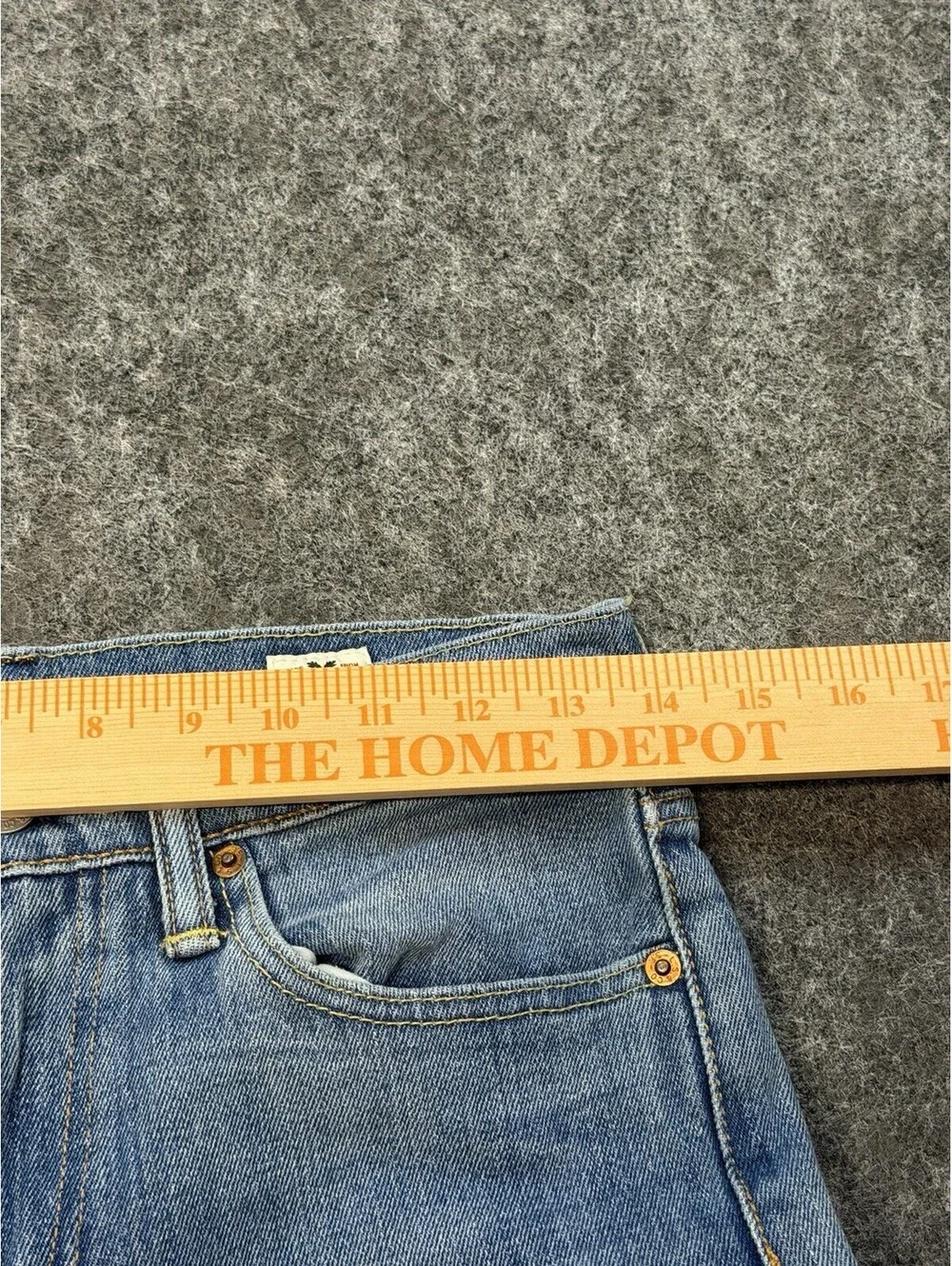 Levi’s 511 Men’s Slim Fit Jeans 28x32 Light Wash Blue Denim White Oak Cone Denim